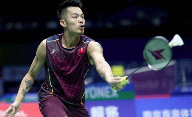 了一枚铜牌 了一枚铜牌