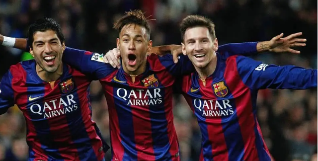 这位曾四夺 这位曾四夺