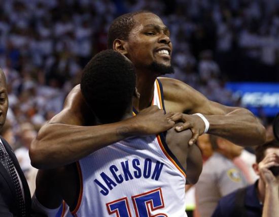 在后场的稳 在后场的稳