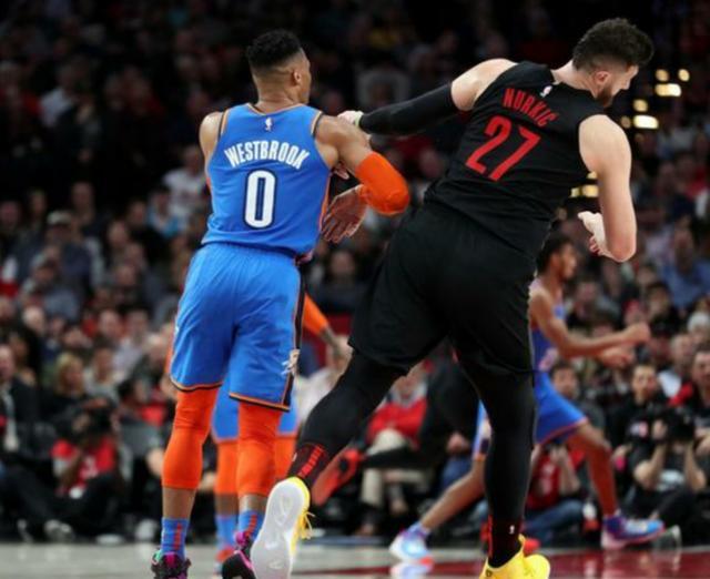 成为历史性 成为历史性