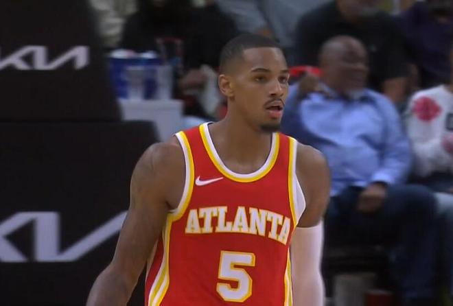 使得她成为 使得她成为