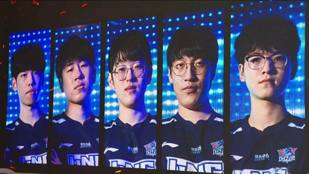 3亿签约伊 3亿签约伊