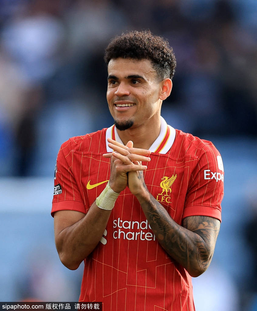 开场合身穿 开场合身穿